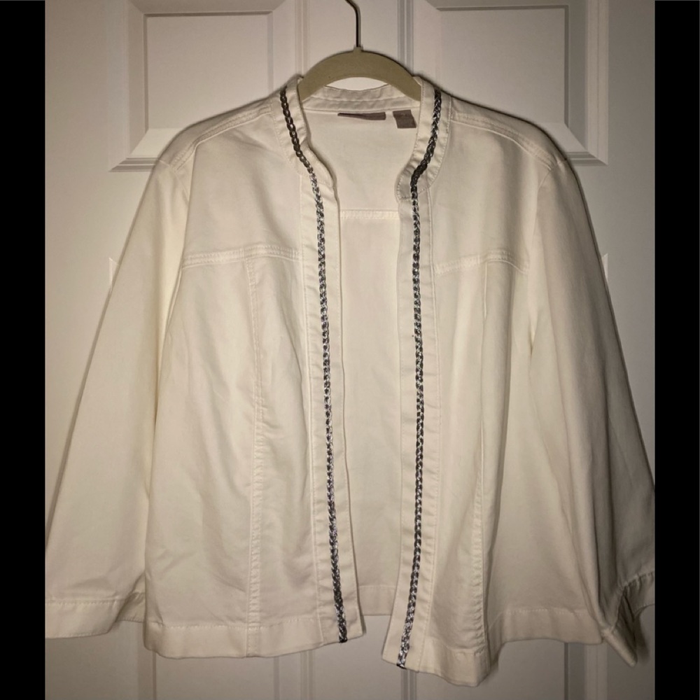 EUC white Chico’s open jacket with silver braid.